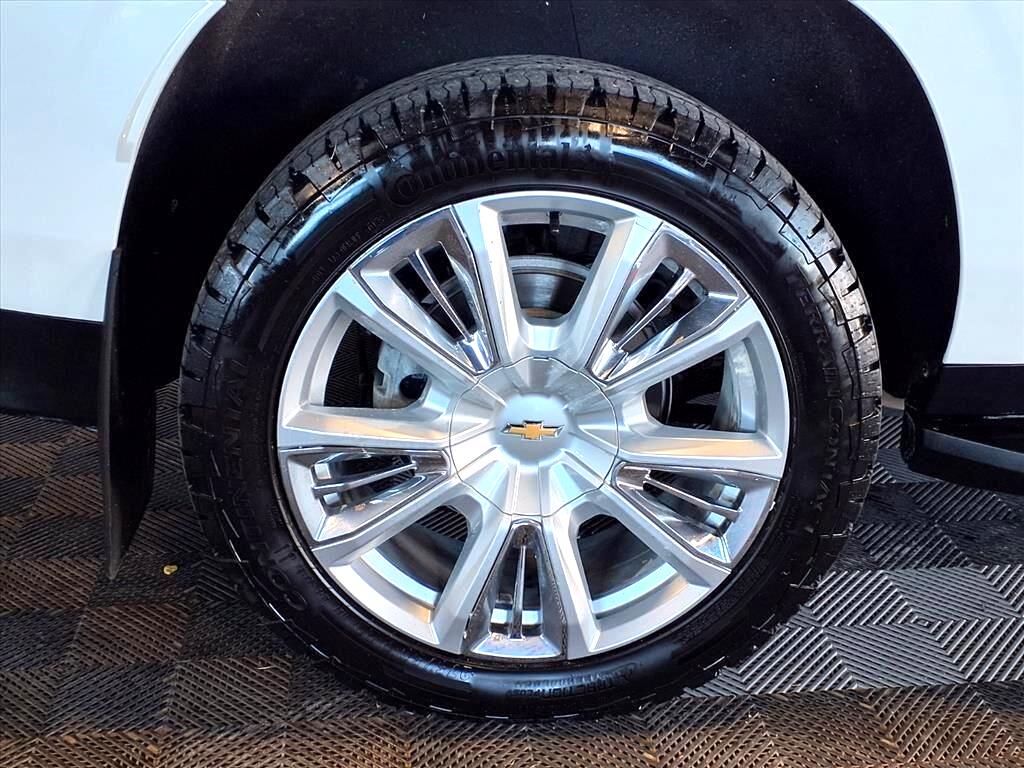 Chevrolet Suburban 4WD 4dr High Country 2022