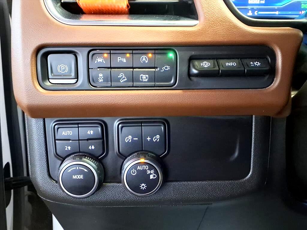 Chevrolet Suburban 4WD 4dr High Country 2022