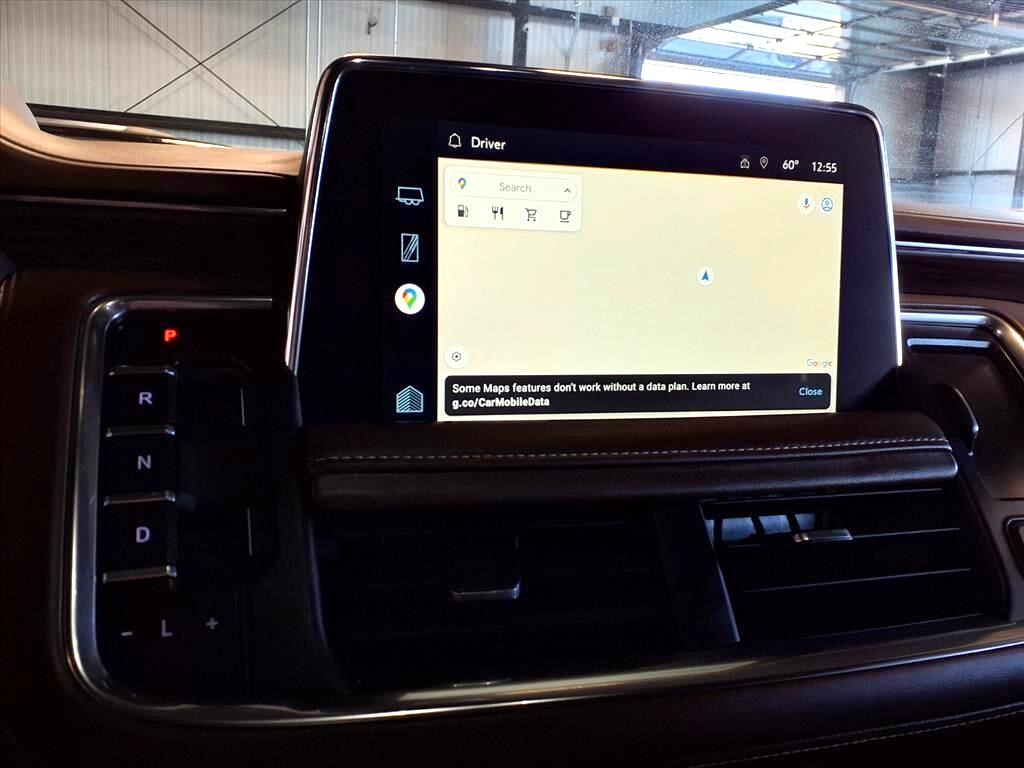 Chevrolet Suburban 4WD 4dr High Country 2022