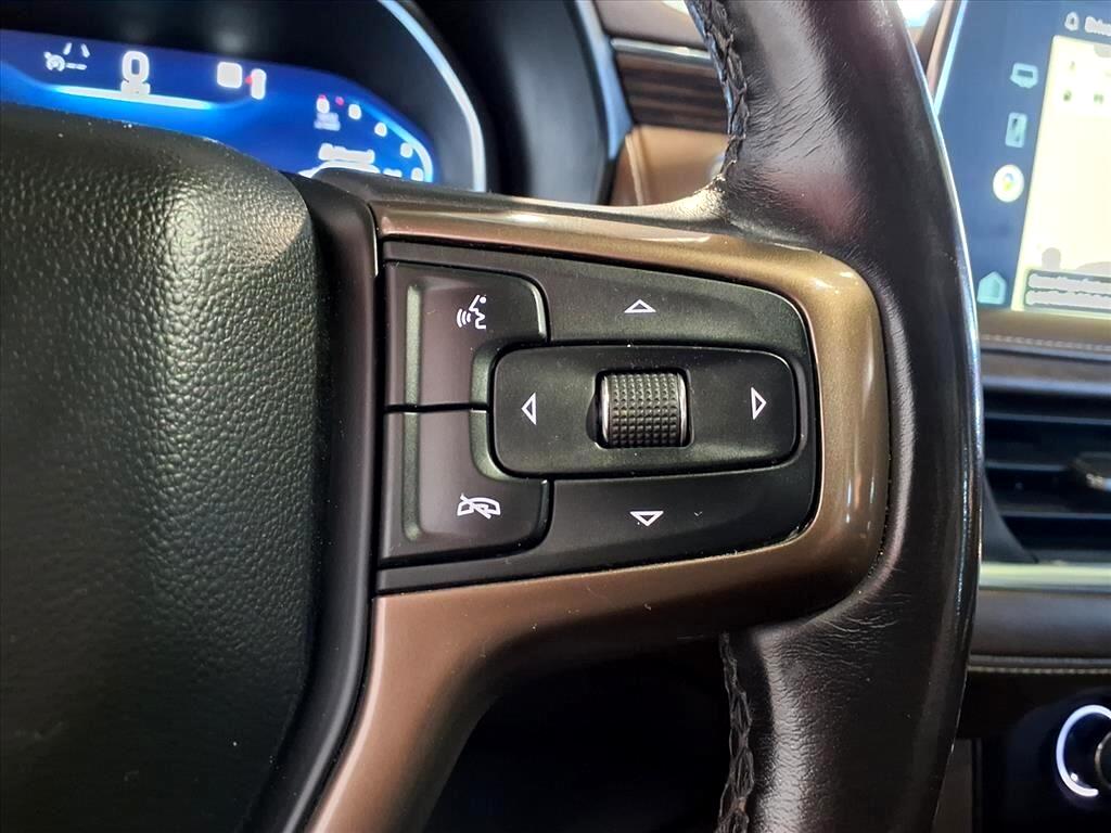 Chevrolet Suburban 4WD 4dr High Country 2022