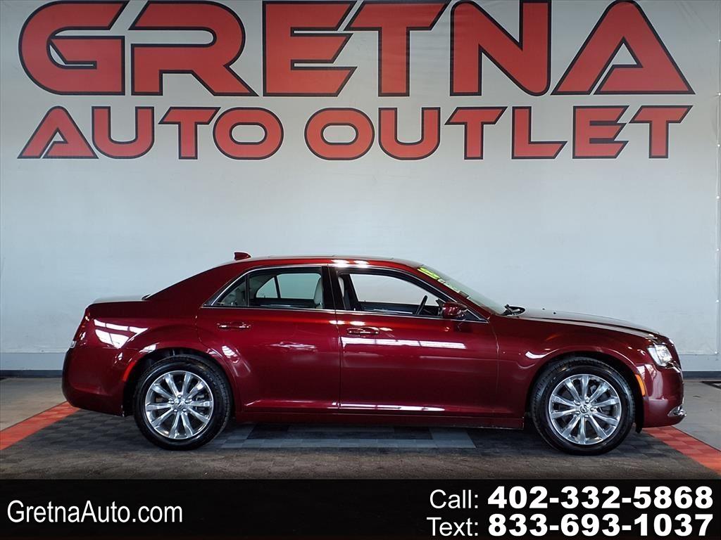 2018 Chrysler 300 Touring L AWD