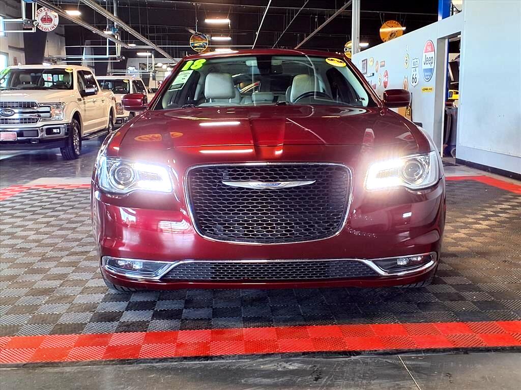 Chrysler 300 Touring L AWD 2018