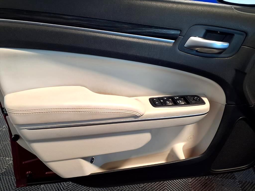 Chrysler 300 Touring L AWD 2018