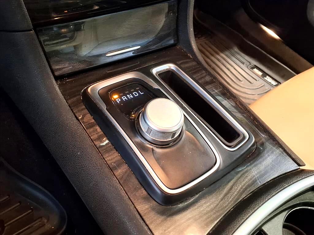 Chrysler 300 Touring L AWD 2018