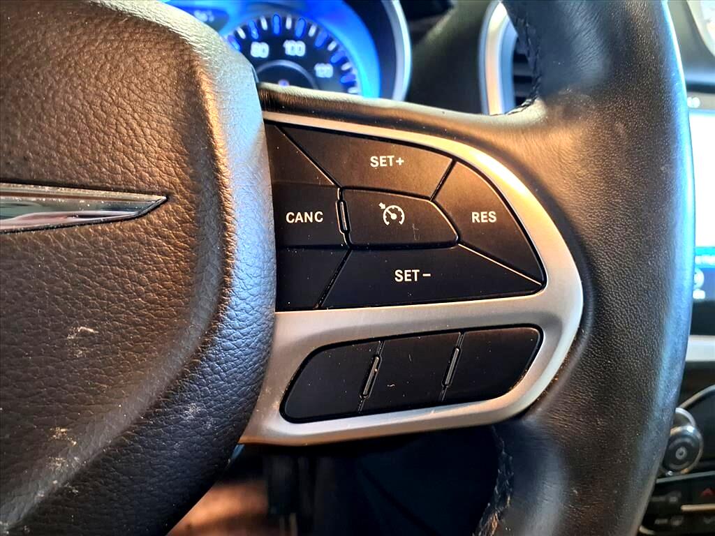 Chrysler 300 Touring L AWD 2018