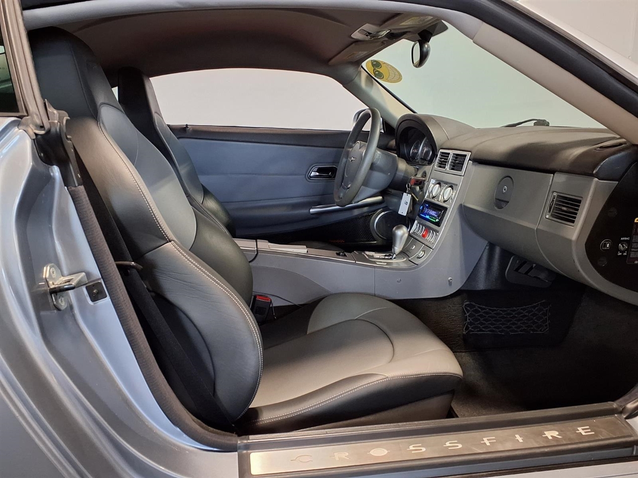 Chrysler Crossfire 2dr Cpe 2004