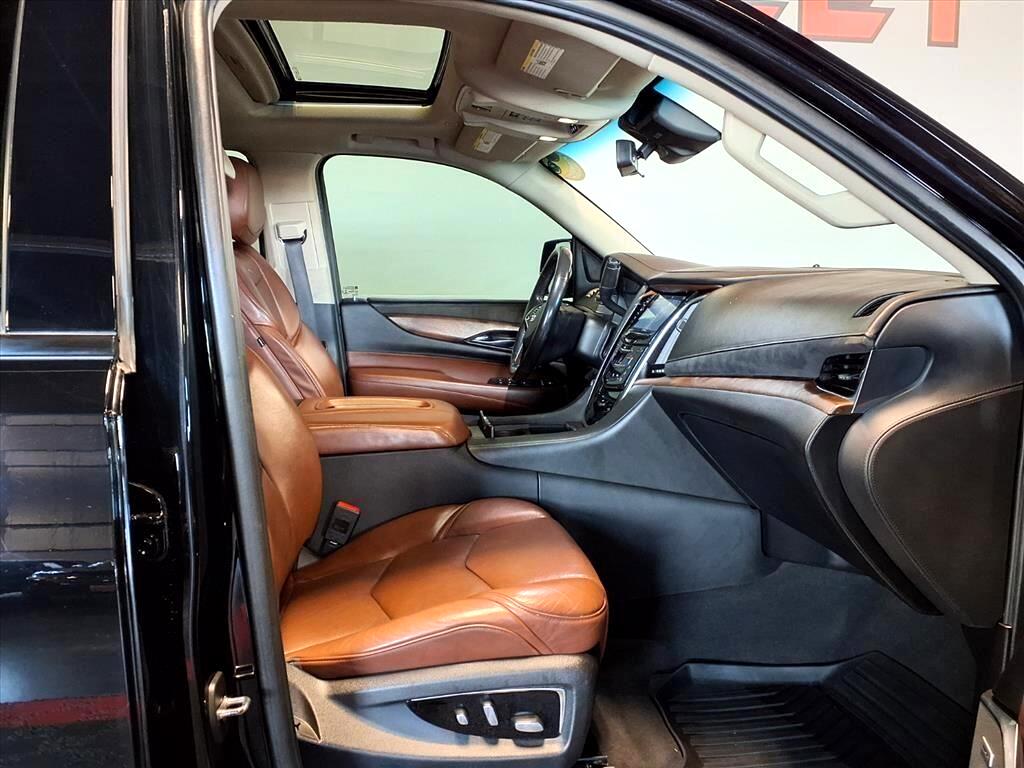 Cadillac Escalade 4WD 4dr Luxury 2019