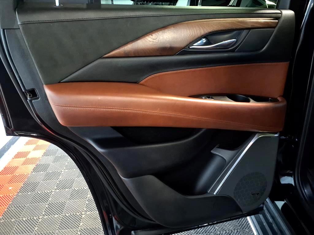 Cadillac Escalade 4WD 4dr Luxury 2019