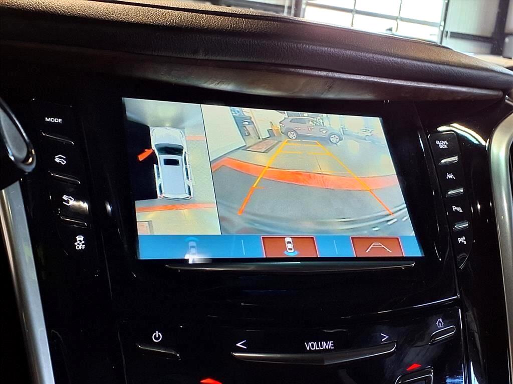 Cadillac Escalade 4WD 4dr Luxury 2019