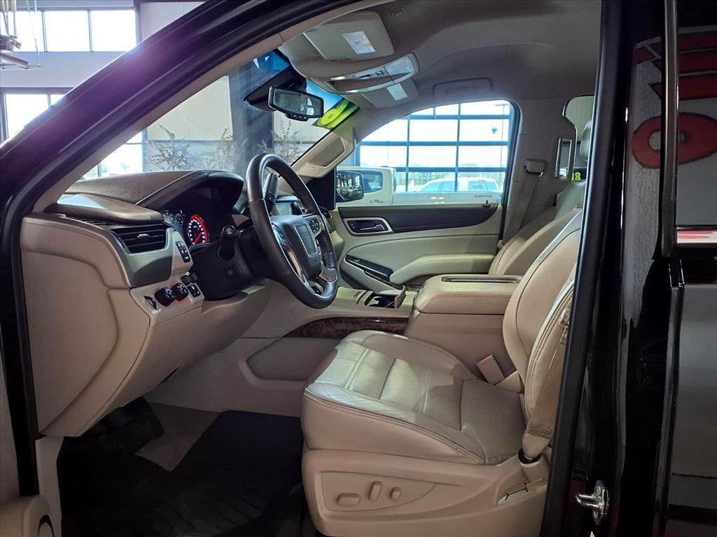 GMC Yukon 4WD 4dr Denali 2016