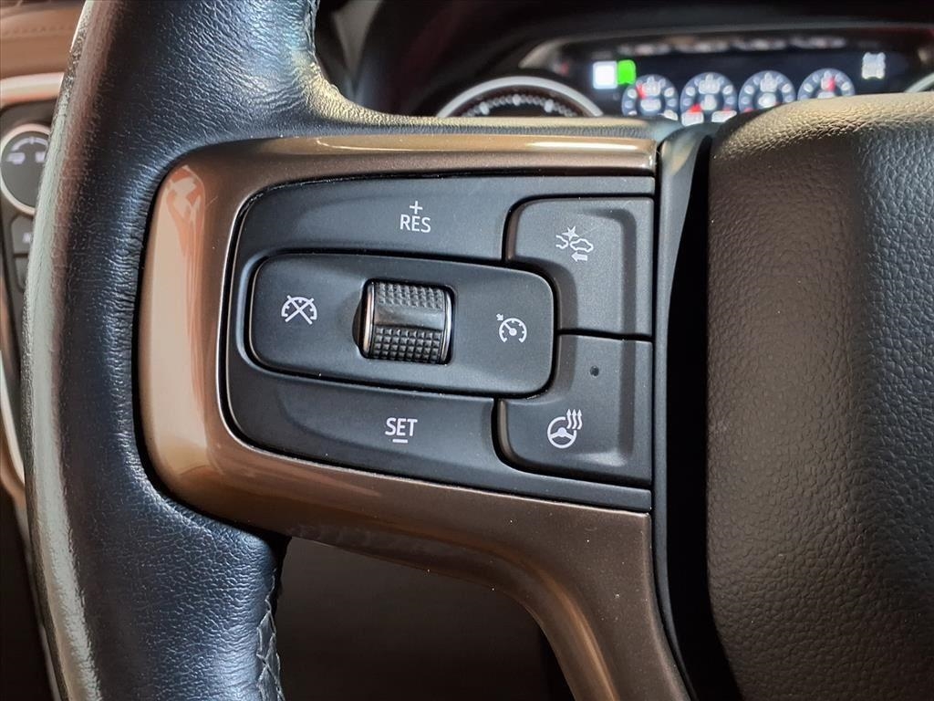 Chevrolet Silverado 3500HD 4WD Crew Cab 172" High Country 2021