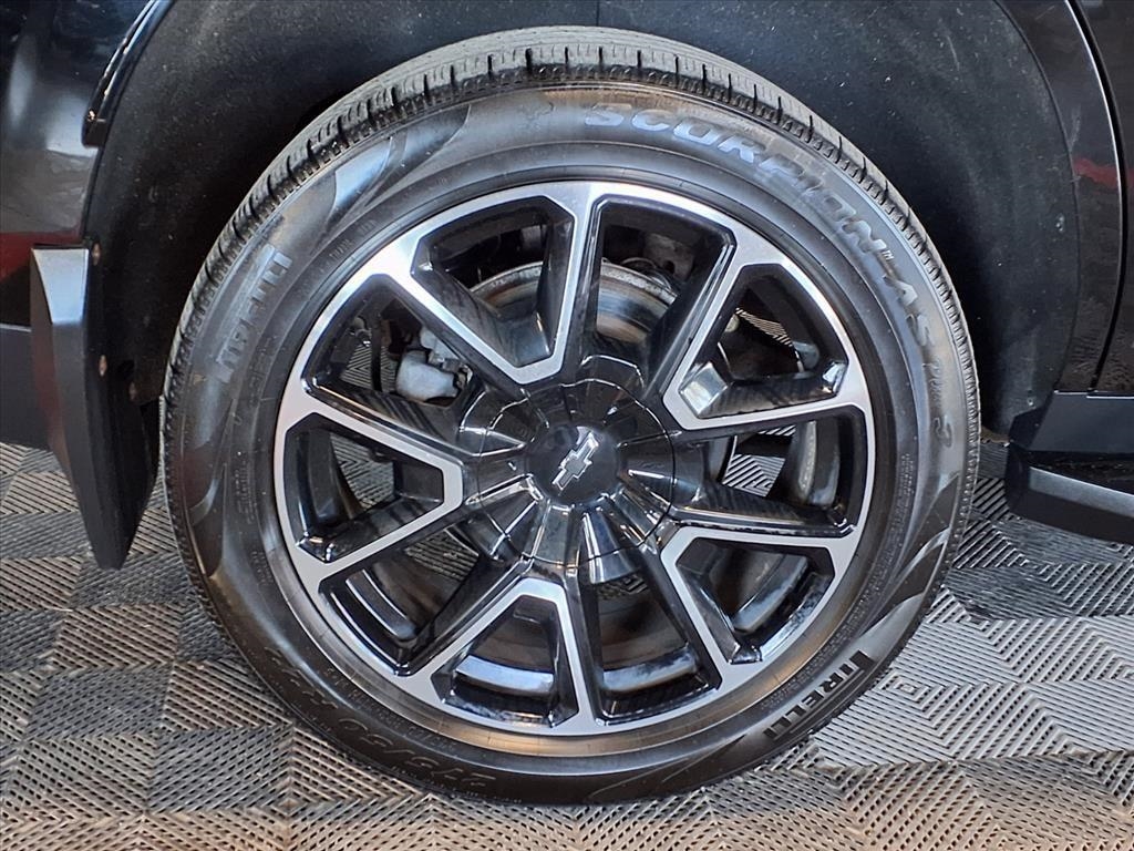 Chevrolet Tahoe 4WD 4dr RST 2021