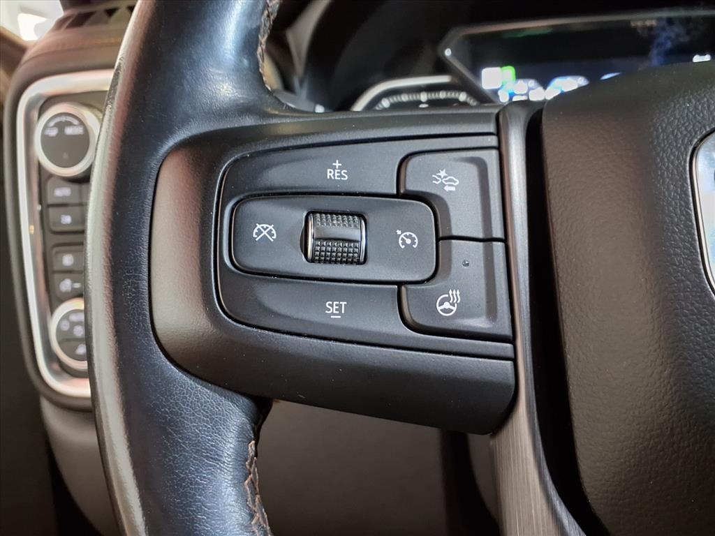 GMC Sierra 1500 4WD Crew Cab 147" AT4 2021