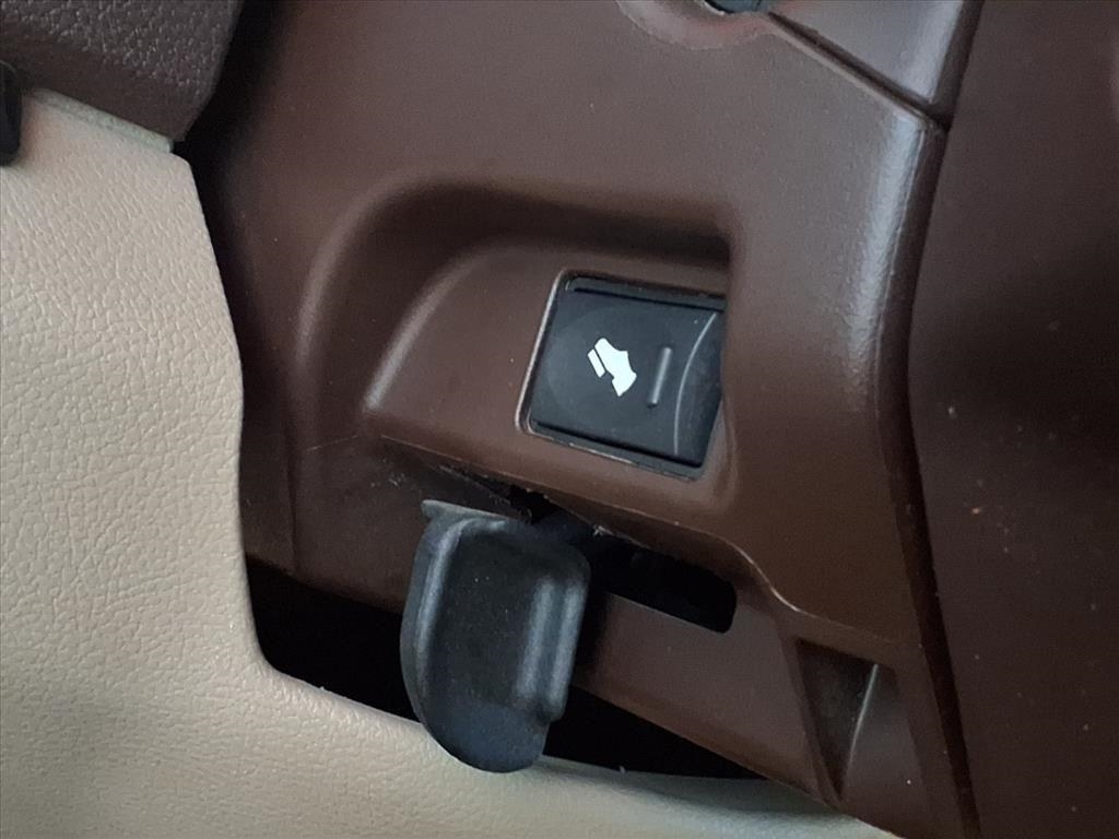 RAM 1500 Longhorn 4x4 Crew Cab 6'4" Box *Ltd Avail* 2018