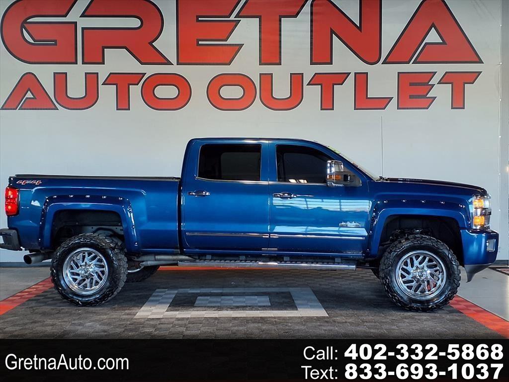 2015 Chevrolet Silverado 2500HD Built After Aug 14 4WD Crew Cab 153.7" High Country