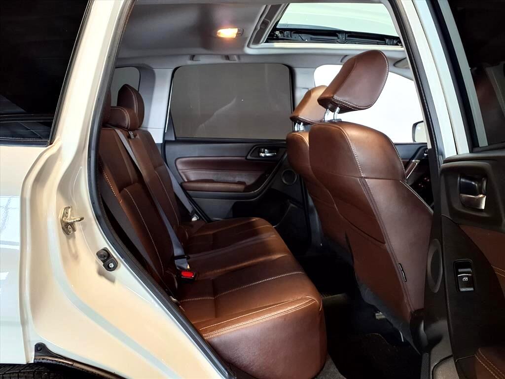 Subaru Forester 2.0XT Touring CVT 2017