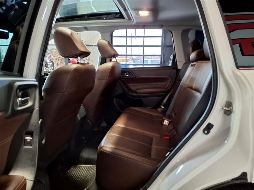 Subaru Forester 2.0XT Touring CVT 2017