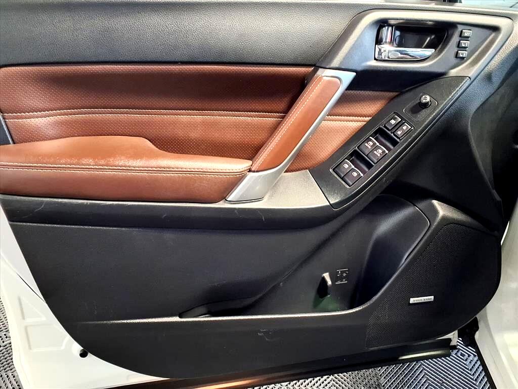 Subaru Forester 2.0XT Touring CVT 2017