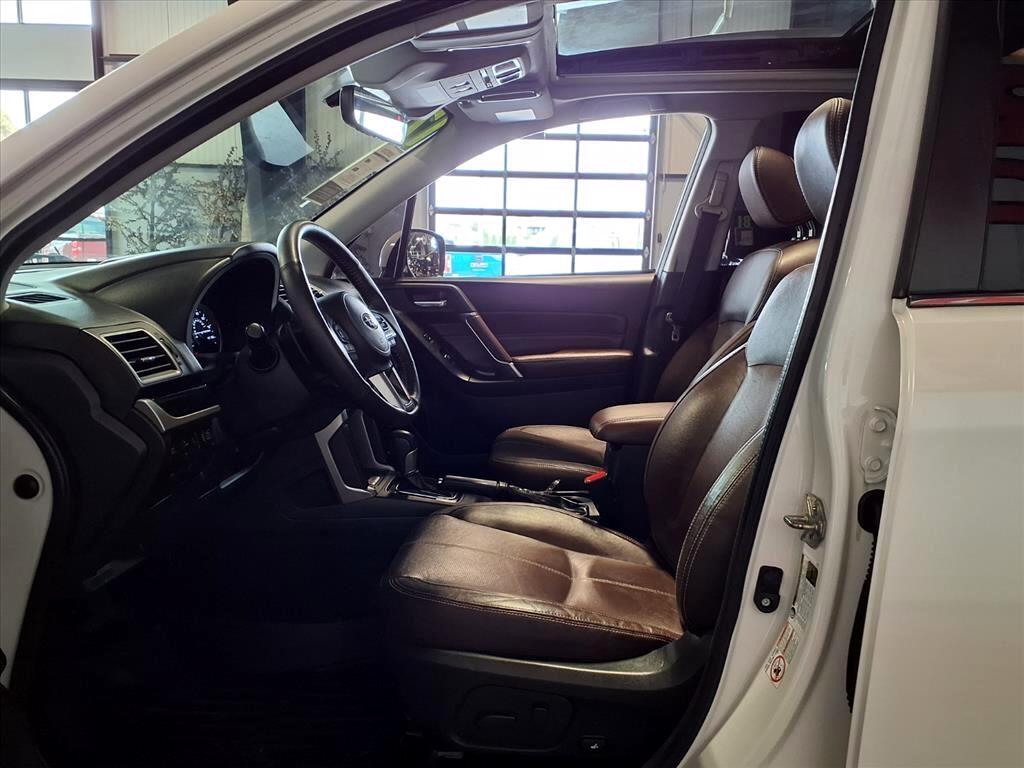 Subaru Forester 2.0XT Touring CVT 2017