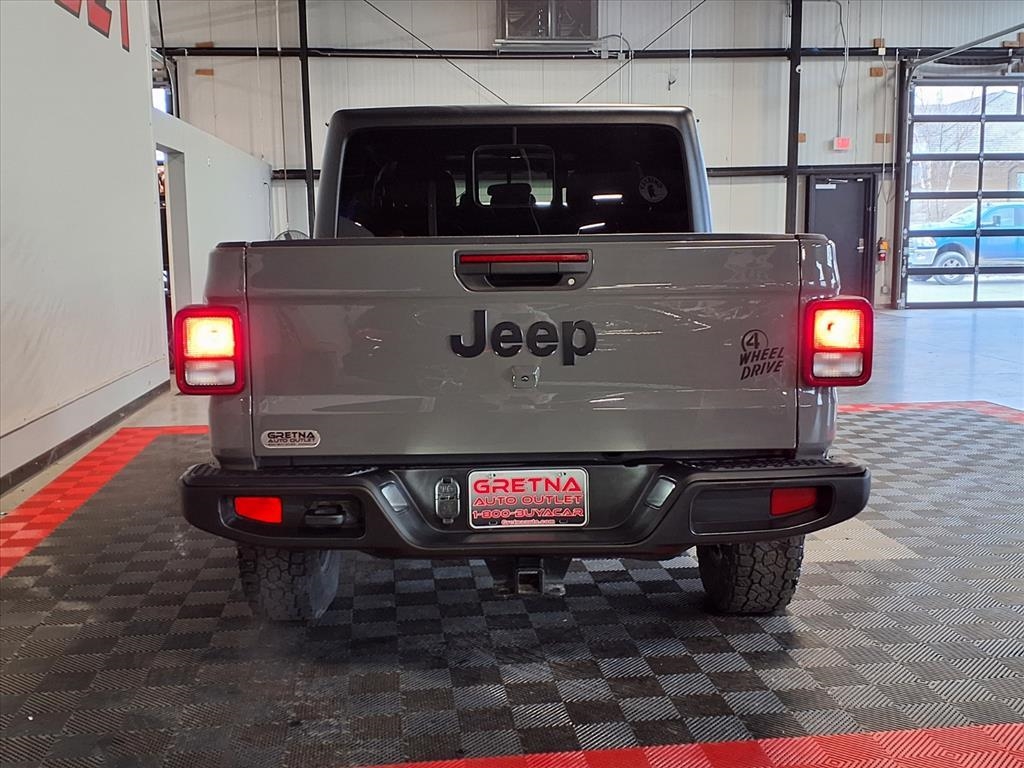 Jeep Gladiator Willys 4x4 2022