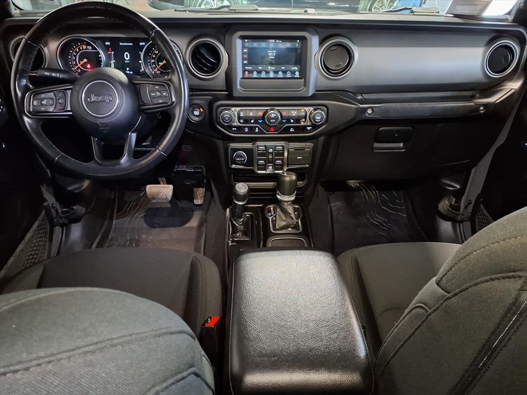 Jeep Gladiator Willys 4x4 2022