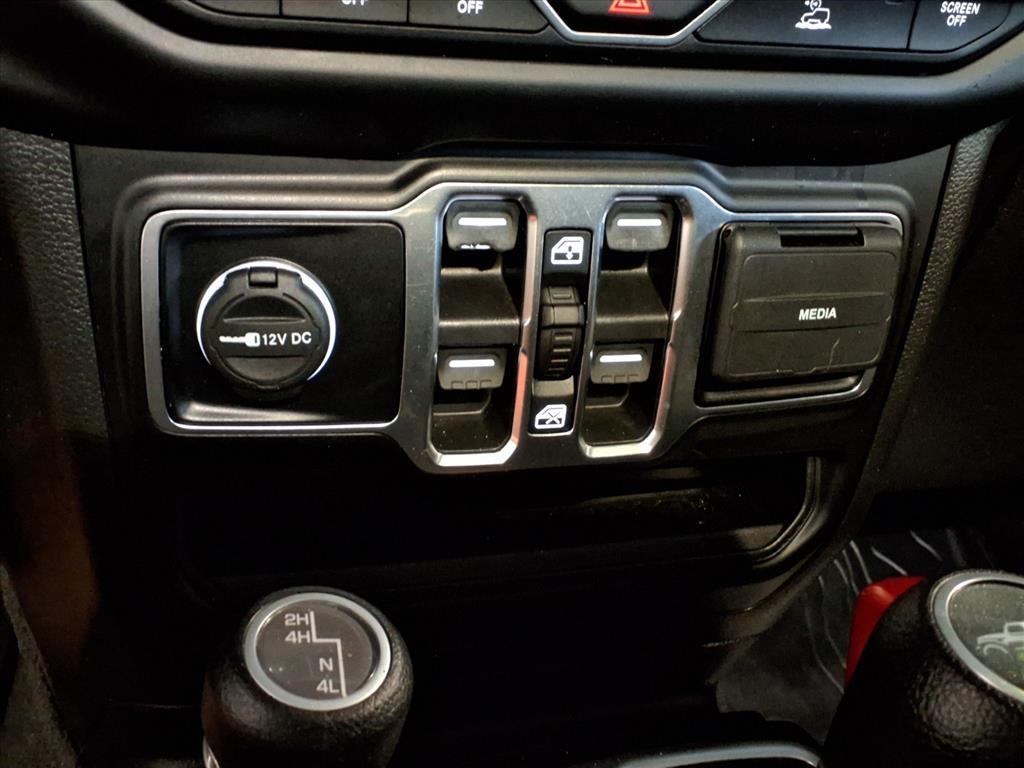 Jeep Gladiator Willys 4x4 2022