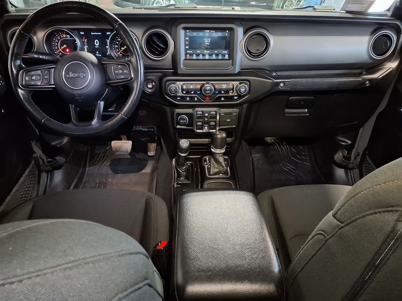 Jeep Gladiator Willys 4x4 2022