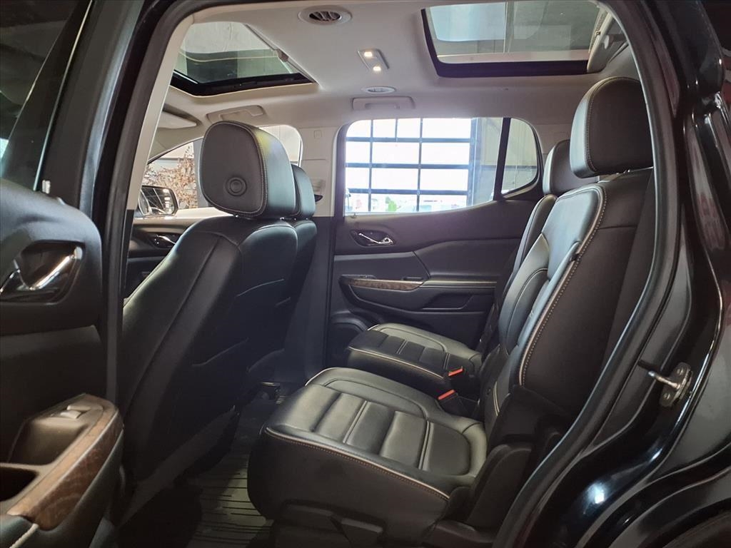 GMC Acadia AWD 4dr Denali 2021