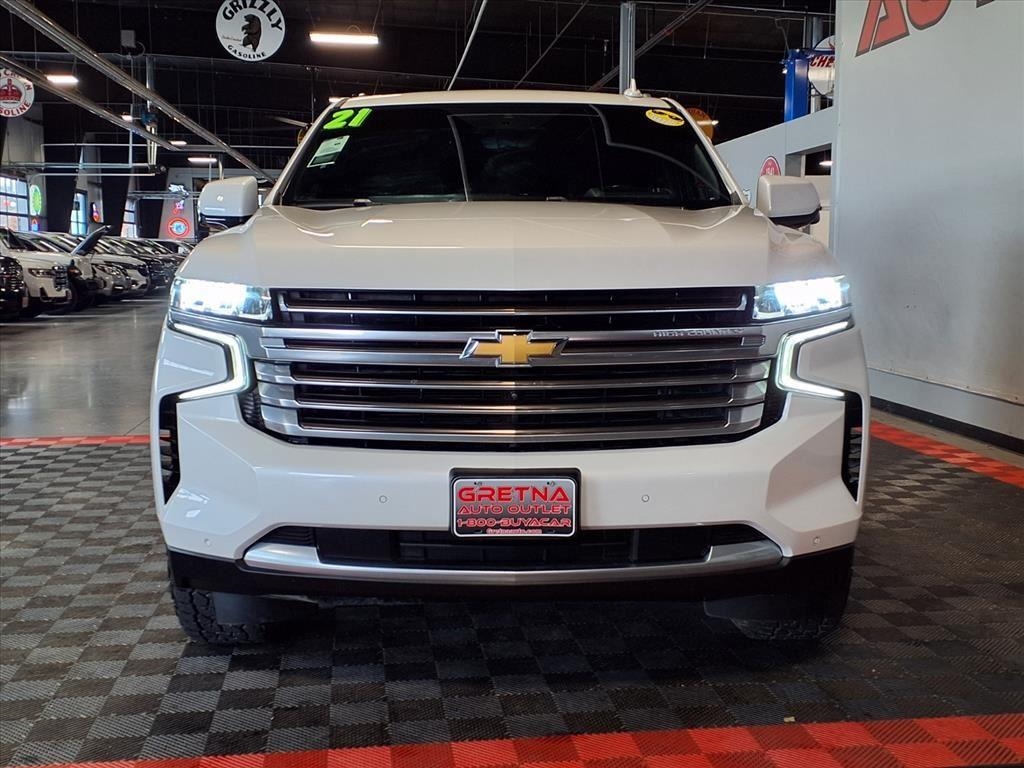 Chevrolet Suburban 4WD 4dr High Country 2021