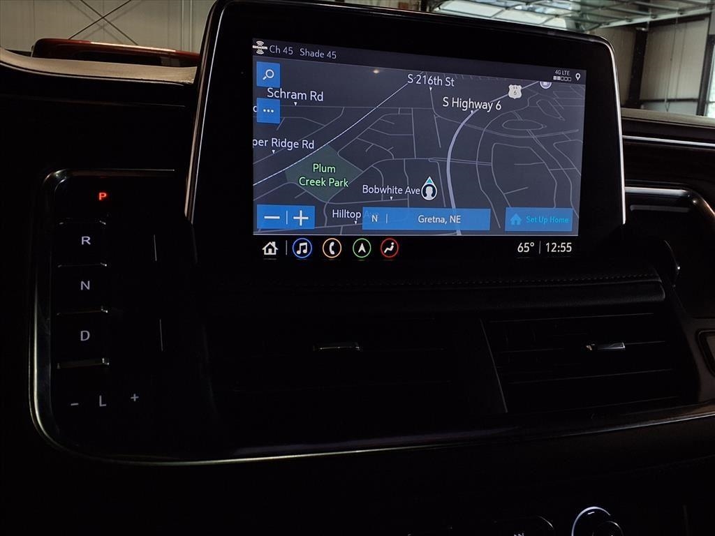 Chevrolet Suburban 4WD 4dr High Country 2021