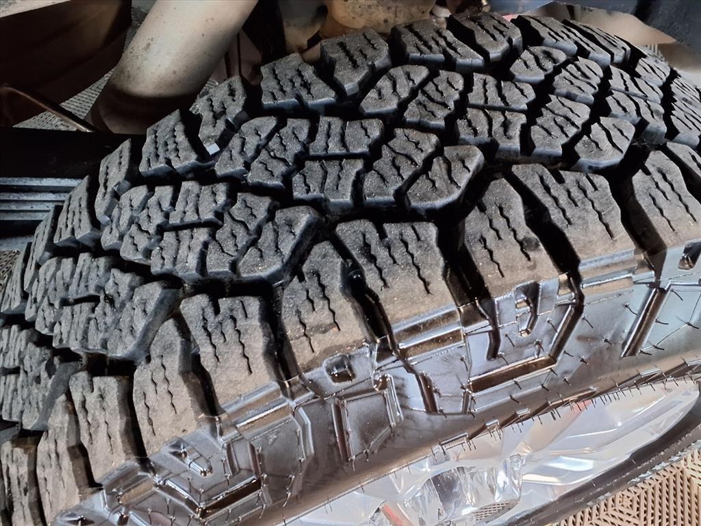 Chevrolet Silverado 2500HD 4WD Crew Cab 159" High Country 2023