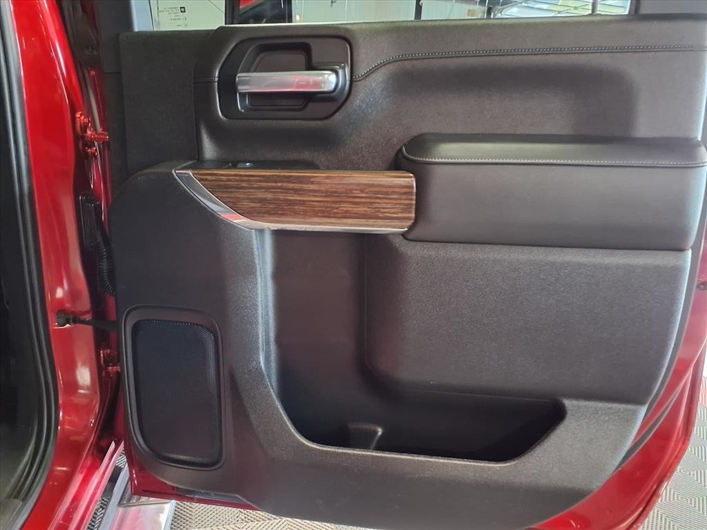 Chevrolet Silverado 2500HD 4WD Crew Cab 159" High Country 2023