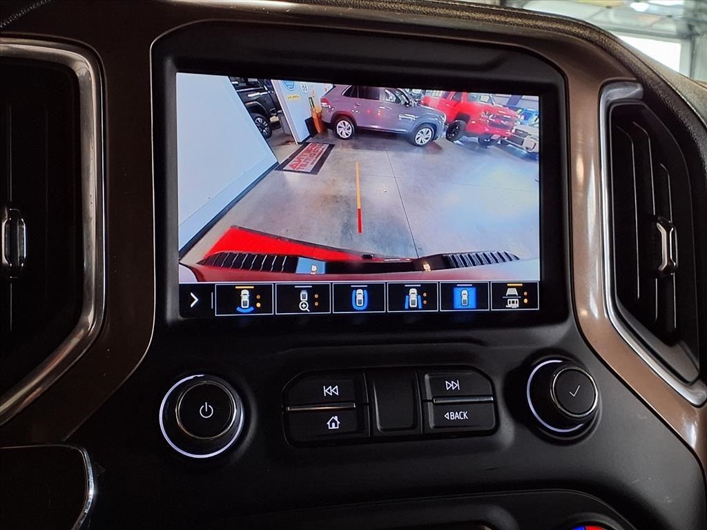 Chevrolet Silverado 2500HD 4WD Crew Cab 159" High Country 2023