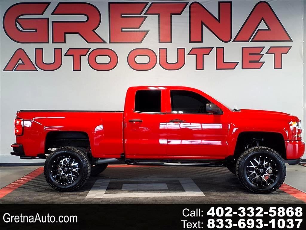 2016 Chevrolet Silverado 1500 4WD Double Cab 143.5" Custom