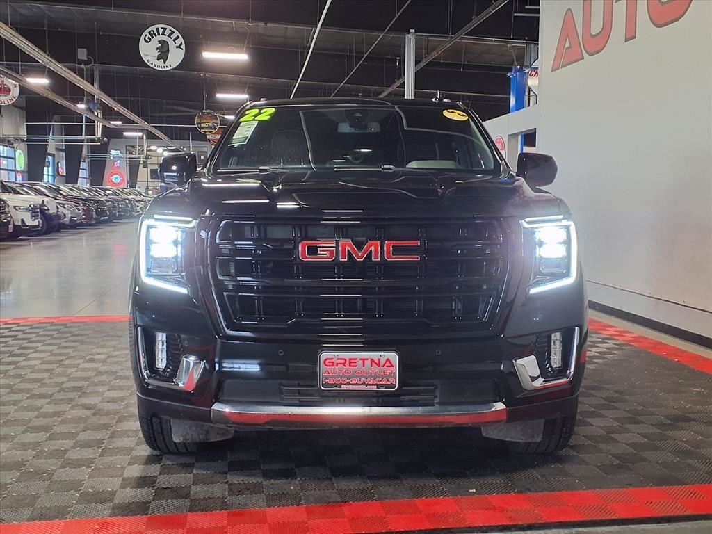 2022 Gmc Yukon SLT photo 2