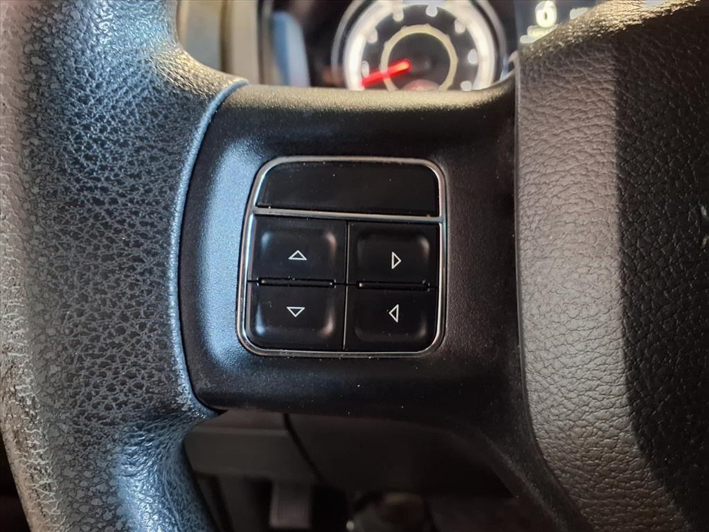 RAM 2500 4WD Crew Cab 149" Tradesman 2016