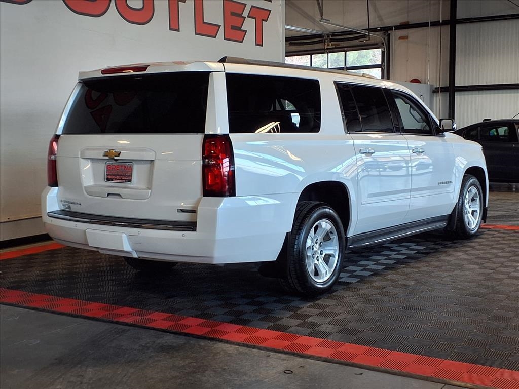 Chevrolet Suburban 4WD 4dr 1500 Premier 2018