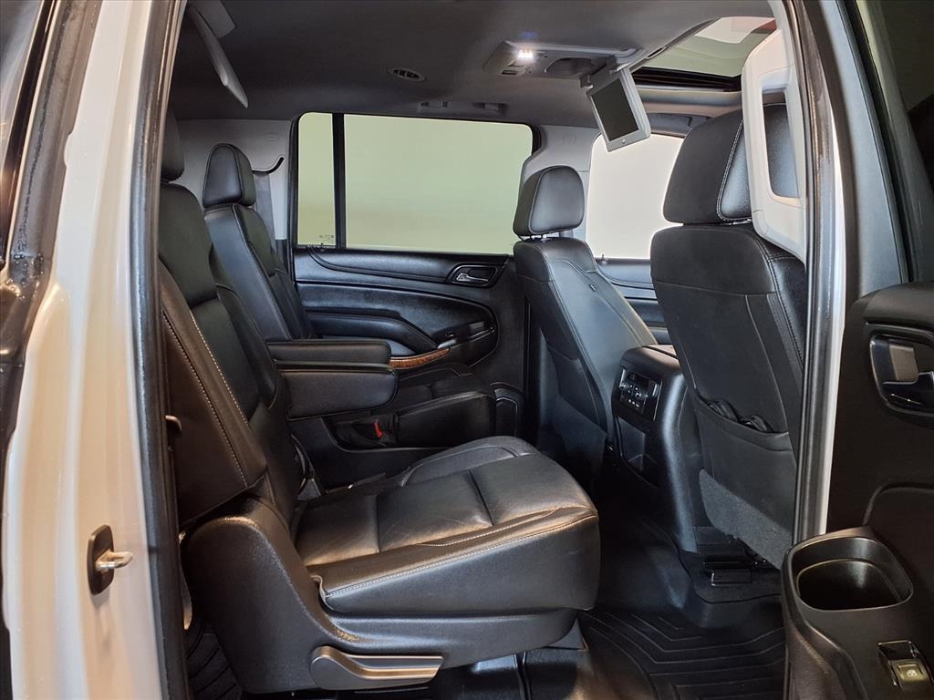 Chevrolet Suburban 4WD 4dr 1500 Premier 2018