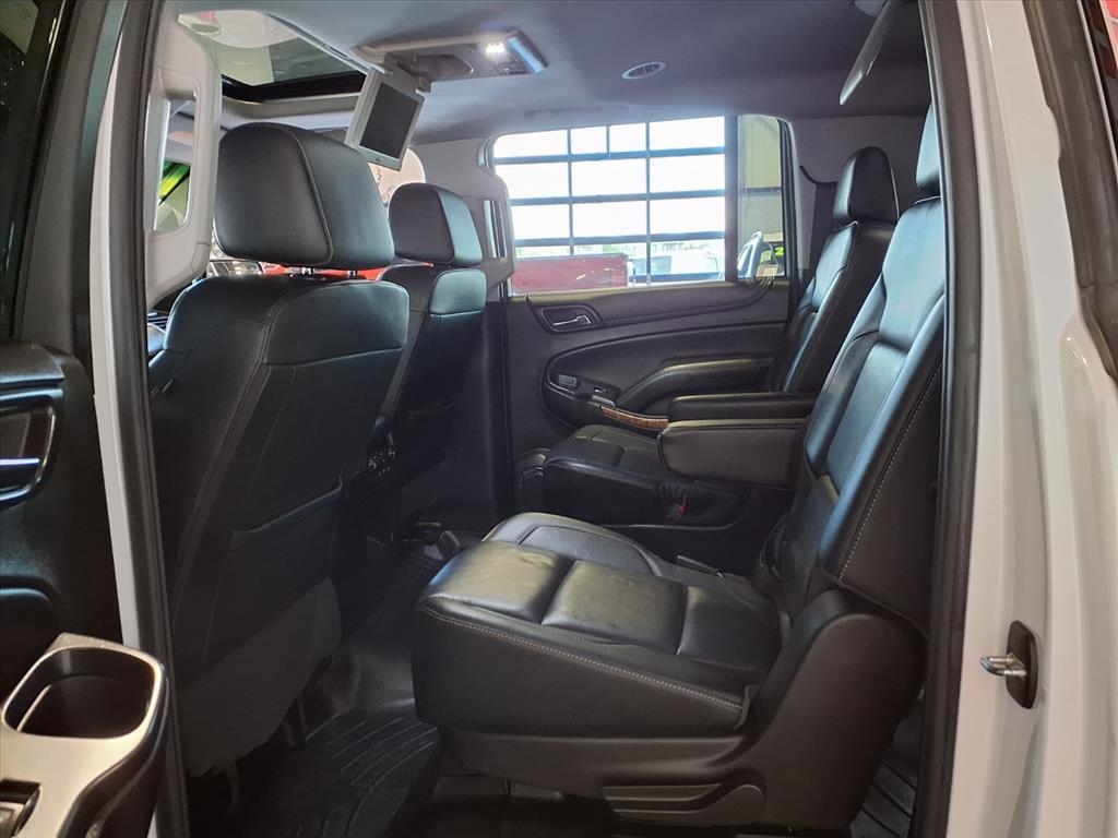 Chevrolet Suburban 4WD 4dr 1500 Premier 2018
