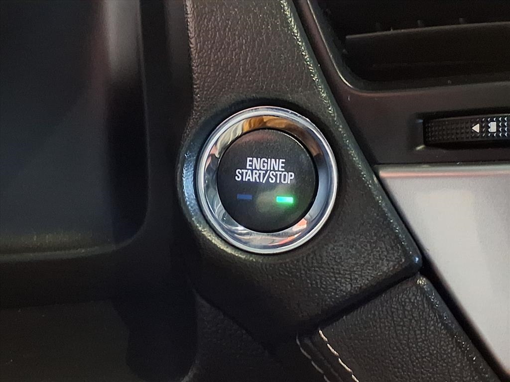 Chevrolet Suburban 4WD 4dr 1500 Premier 2018