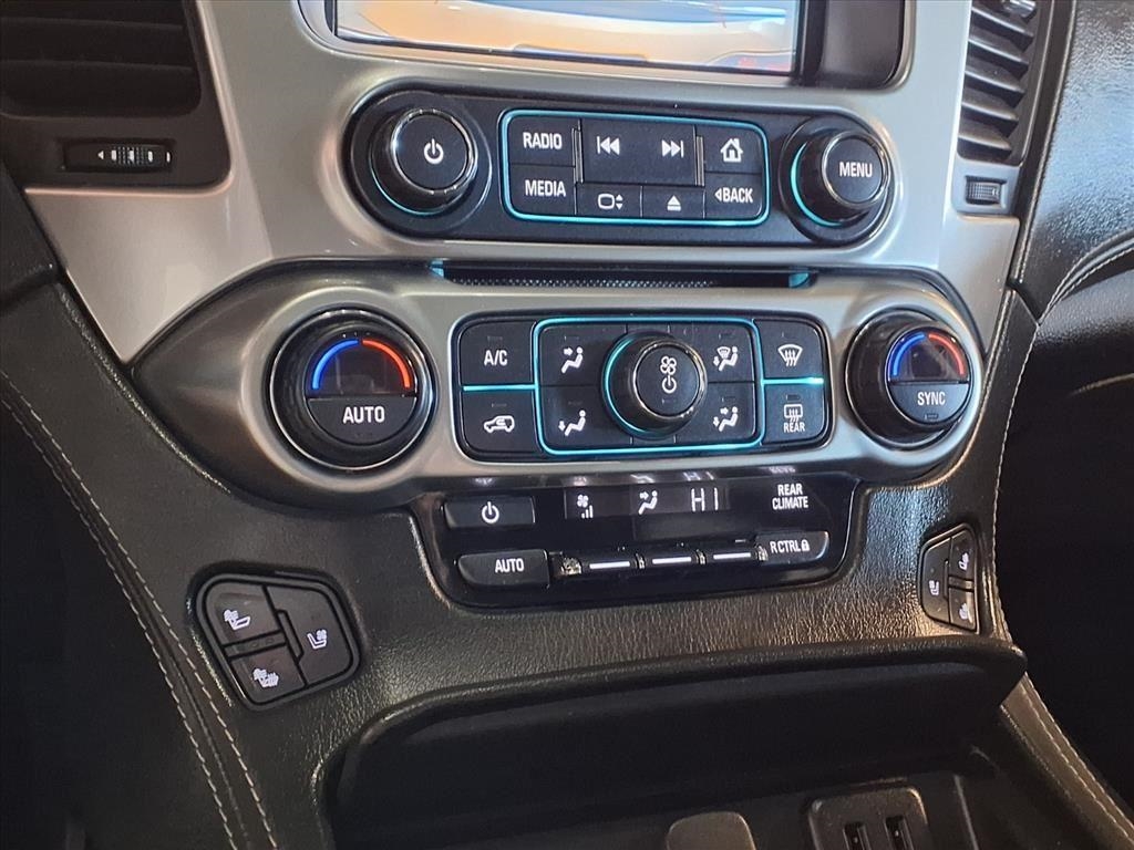 Chevrolet Suburban 4WD 4dr 1500 Premier 2018