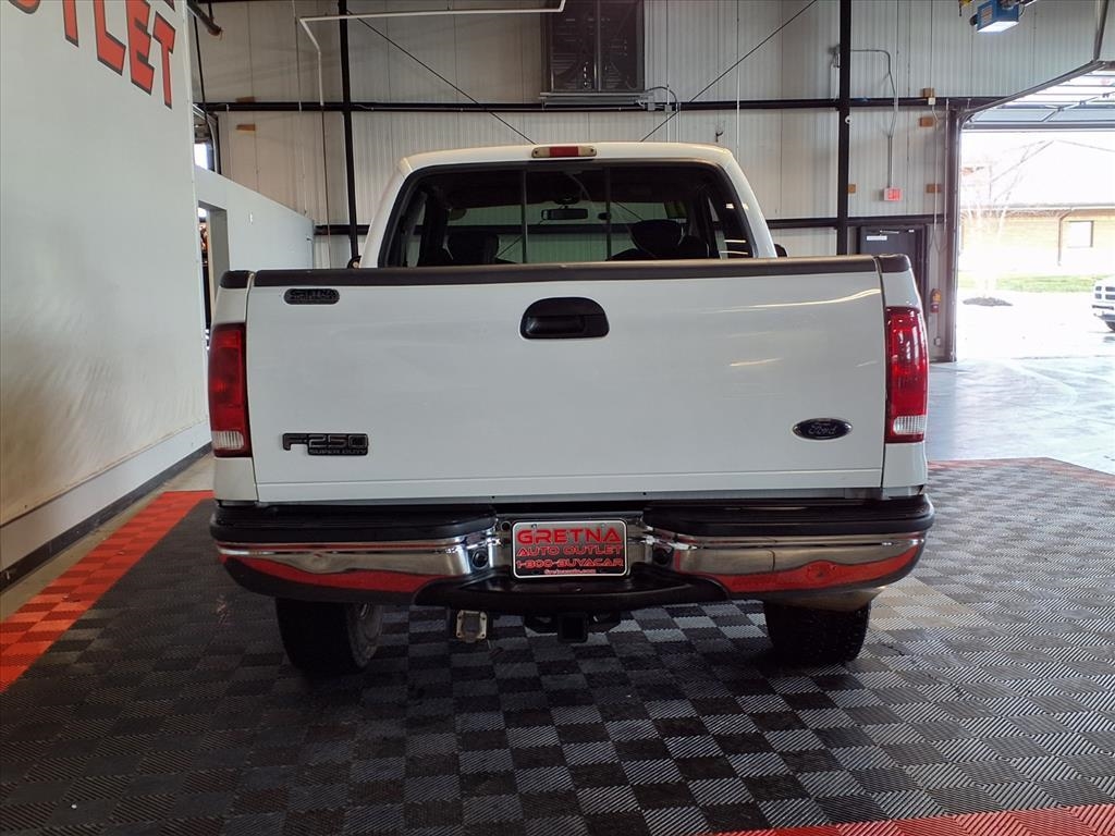 Ford Super Duty F-250  2001