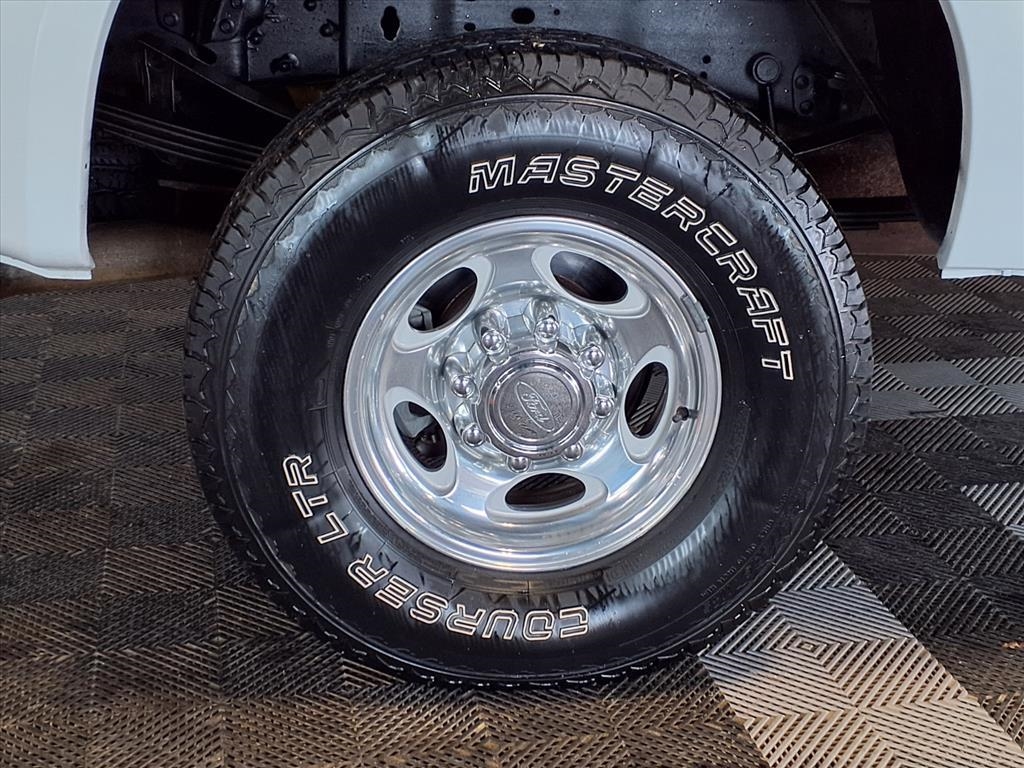 Ford Super Duty F-250  2001