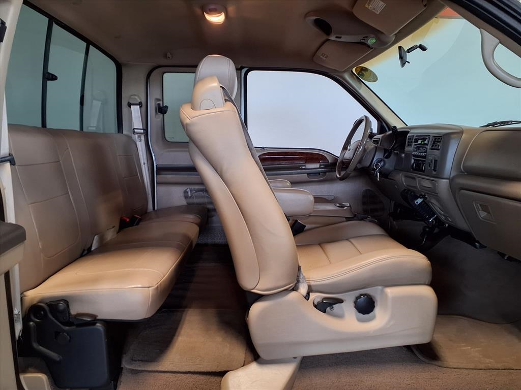 Ford Super Duty F-250  2001