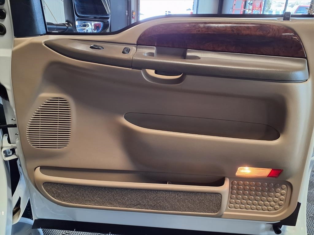 Ford Super Duty F-250  2001