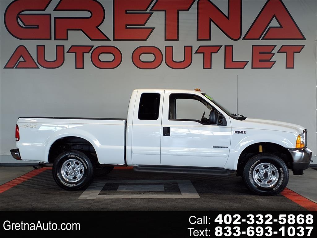 2001 Ford F-250 Super Duty XL's photo