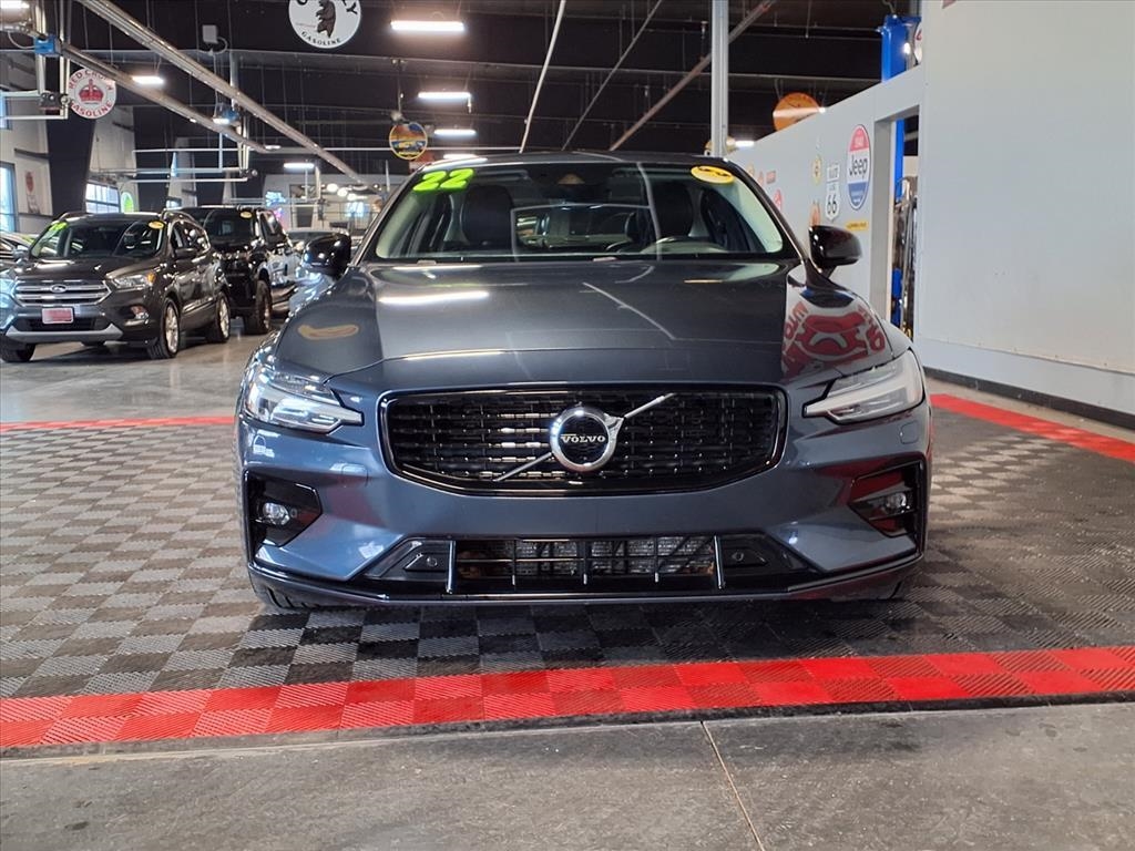 Volvo S60 B5 AWD Black Edition Momentum 2022