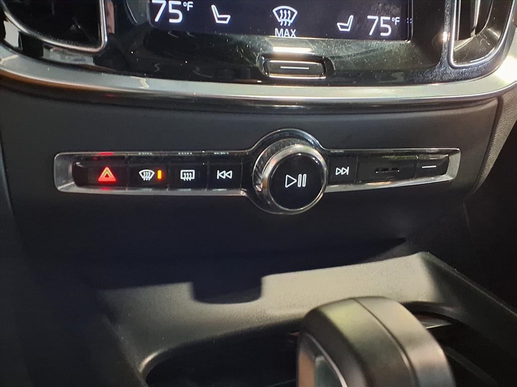 Volvo S60 B5 AWD Black Edition Momentum 2022