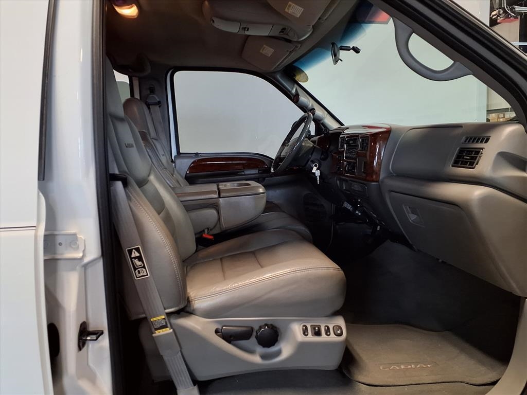 Ford Super Duty F-350 SRW  2002