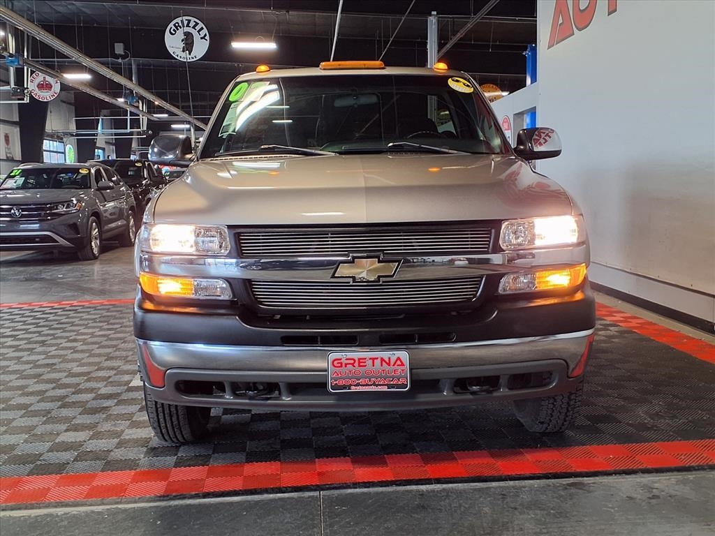 Chevrolet Silverado 3500 Reg Cab 133" WB 4WD DRW LS 2002